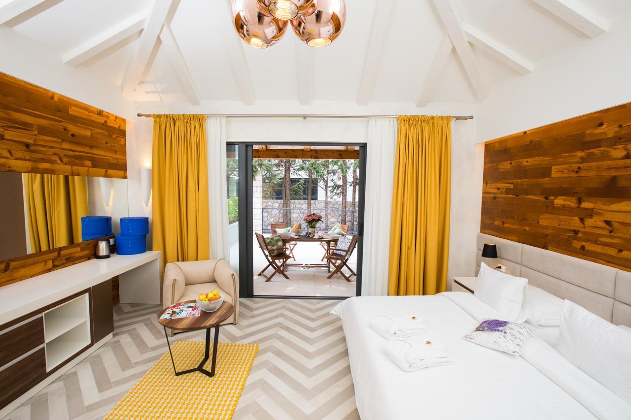 Villa Diamond Mlini Luaran gambar